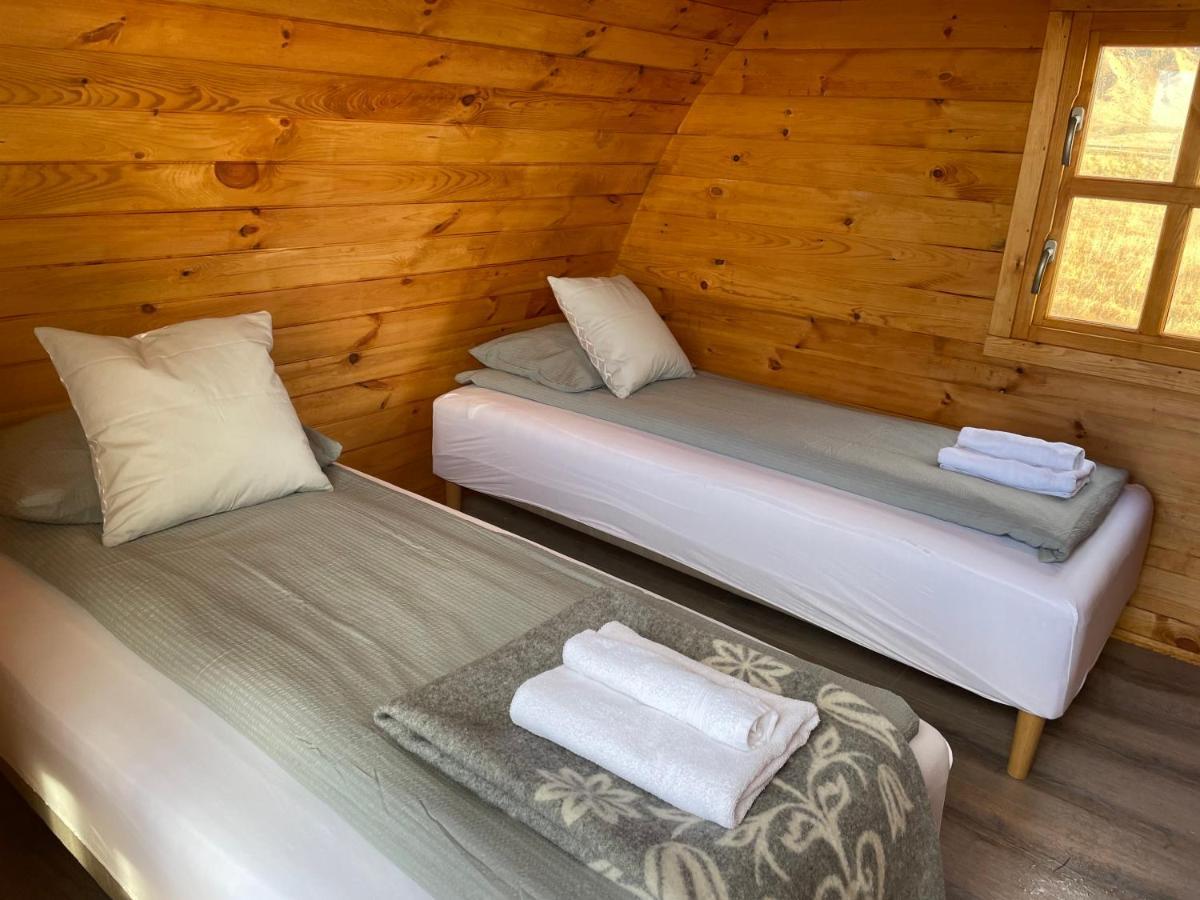 Starlight Camping Pods Hvolsvöllur Exteriör bild