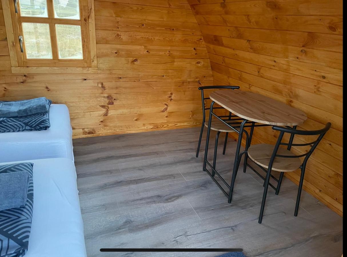 Starlight Camping Pods Hvolsvöllur Exteriör bild
